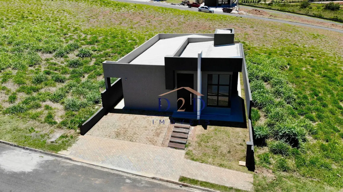 Casa de Condomínio com 3 quartos à venda, 300m2 em Laranja Azeda, Atibaia - SP - imagem 2 Foto 2 de Casa de Condomínio com 3 quartos à venda, 300m2 em Laranja Azeda, Atibaia - SP