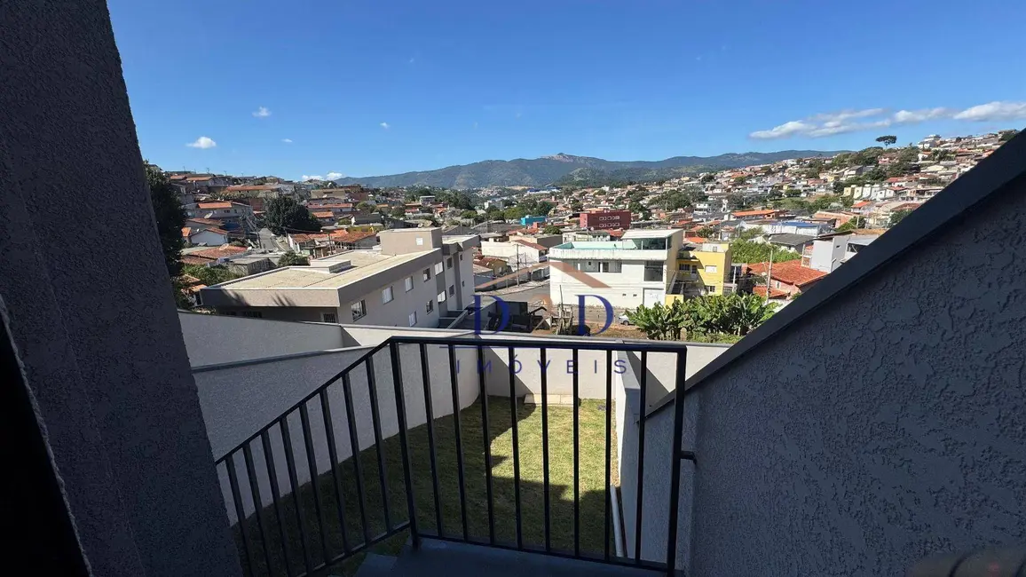 Foto 2 de Casa com 2 quartos à venda, 150m2 em Jardim Imperial, Atibaia - SP