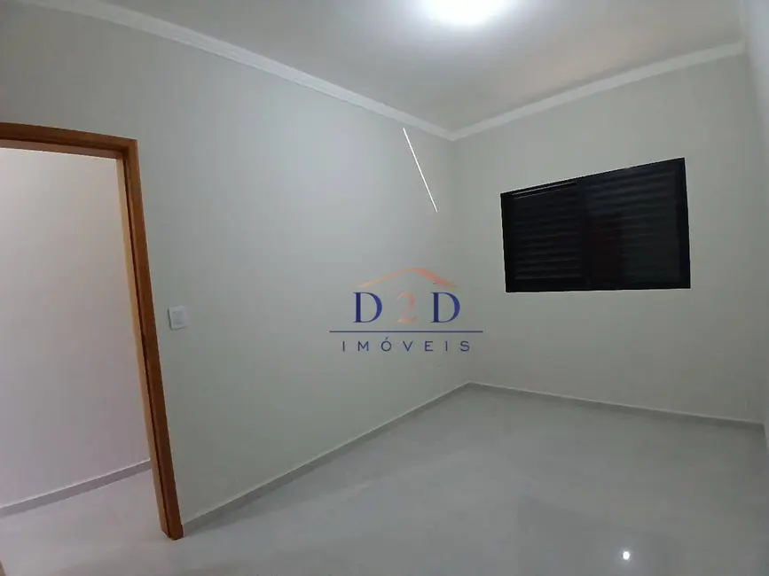 Foto 5 de Casa com 3 quartos à venda, 200m2 em Bom Jesus Dos Perdoes - SP
