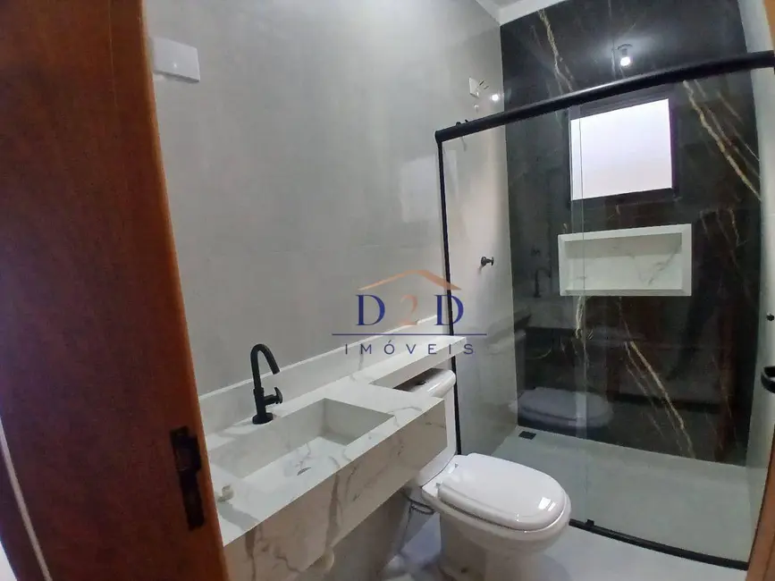 Foto 4 de Casa com 3 quartos à venda, 200m2 em Bom Jesus Dos Perdoes - SP