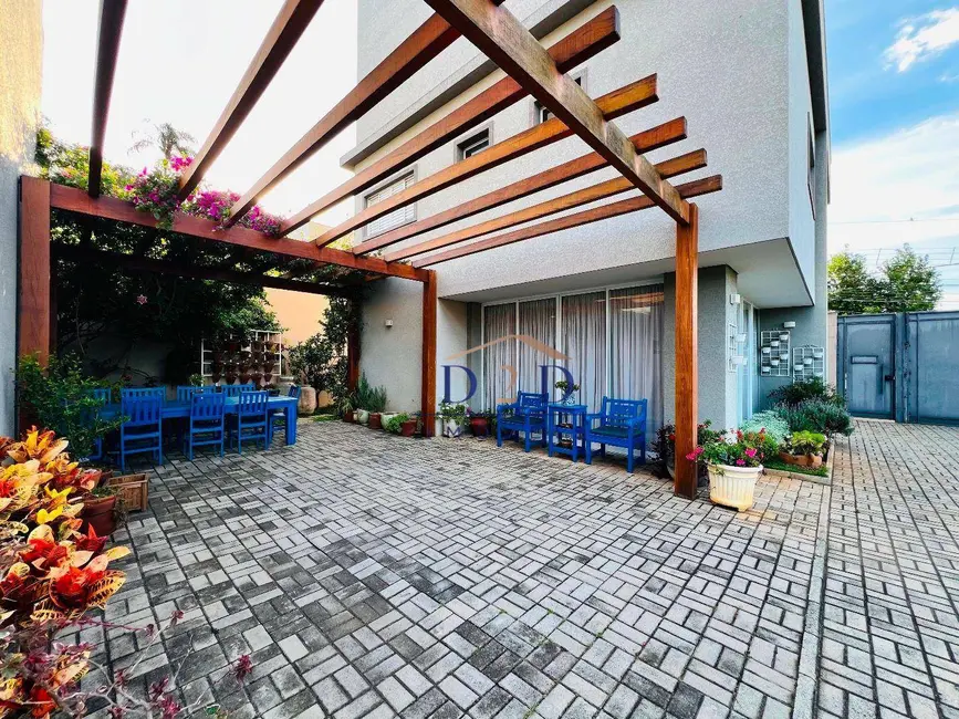 Foto 3 de Casa com 5 quartos à venda, 180m2 em Vila Petrópolis, Atibaia - SP