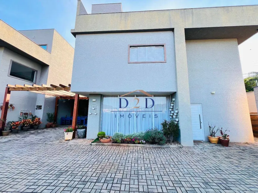 Foto 1 de Casa com 5 quartos à venda, 180m2 em Vila Petrópolis, Atibaia - SP