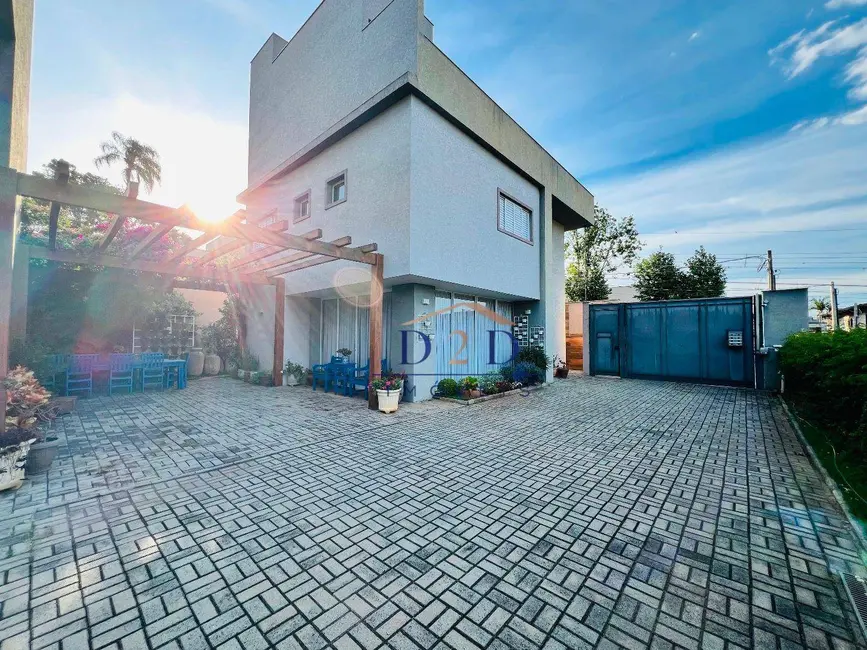 Foto 5 de Casa com 5 quartos à venda, 180m2 em Vila Petrópolis, Atibaia - SP