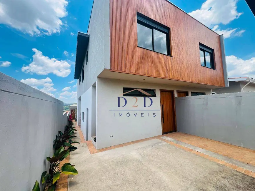 Foto 2 de Casa com 3 quartos à venda, 200m2 em Atibaia - SP