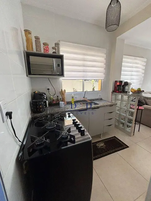 Casa de Condomínio com 2 quartos à venda, 74m2 em Jardim Santo Antônio, Atibaia - SP - imagem 2 Foto 2 de Casa de Condomínio com 2 quartos à venda, 74m2 em Jardim Santo Antônio, Atibaia - SP