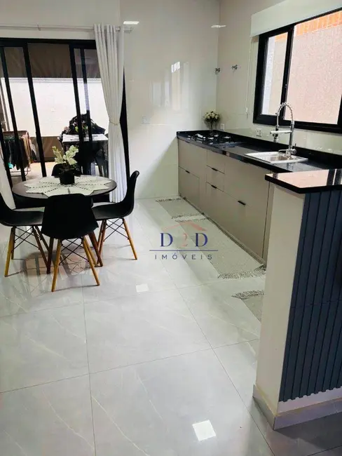 Foto 3 de Casa com 3 quartos à venda, 150m2 em Jardim dos Pinheiros, Atibaia - SP