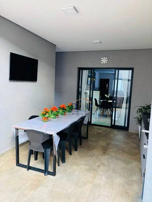 Foto 2 de Casa com 3 quartos à venda, 150m2 em Jardim dos Pinheiros, Atibaia - SP