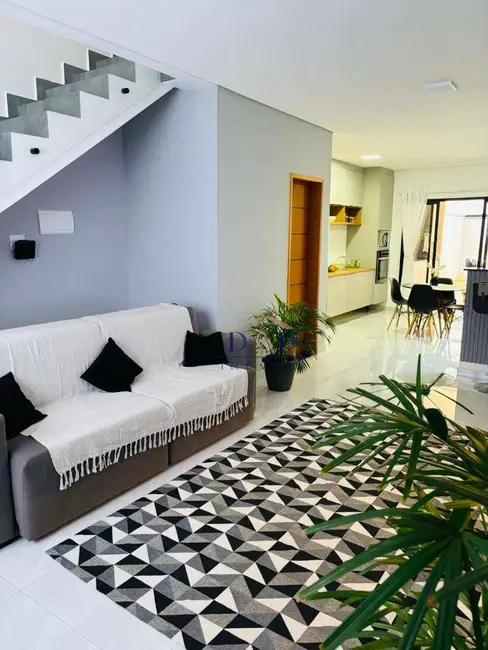 Foto 6 de Casa com 3 quartos à venda, 150m2 em Jardim dos Pinheiros, Atibaia - SP