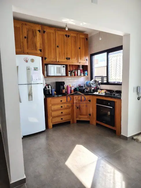 Foto 7 de Casa com 3 quartos à venda, 175m2 em Jardim das Cerejeiras, Atibaia - SP