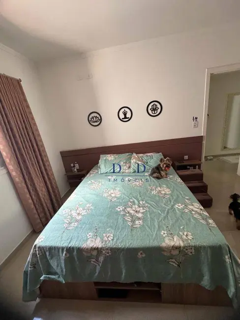 Foto 3 de Casa com 3 quartos à venda, 175m2 em Atibaia - SP