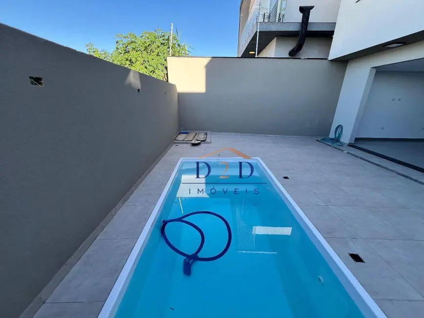 Foto 3 de Casa com 3 quartos à venda, 180m2 em Jardim das Cerejeiras, Atibaia - SP