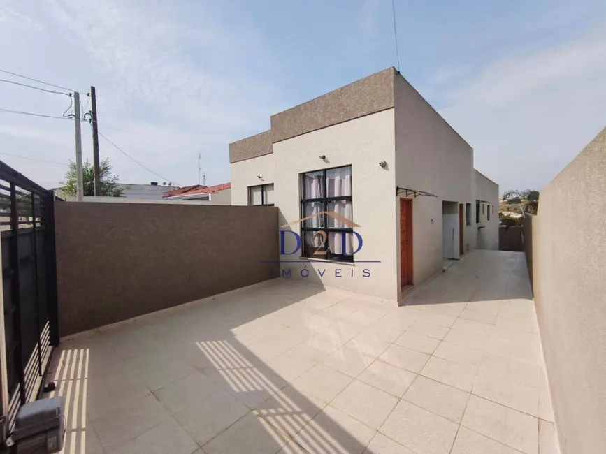 Foto 1 de Casa com 3 quartos à venda, 180m2 em Jardim das Cerejeiras, Atibaia - SP