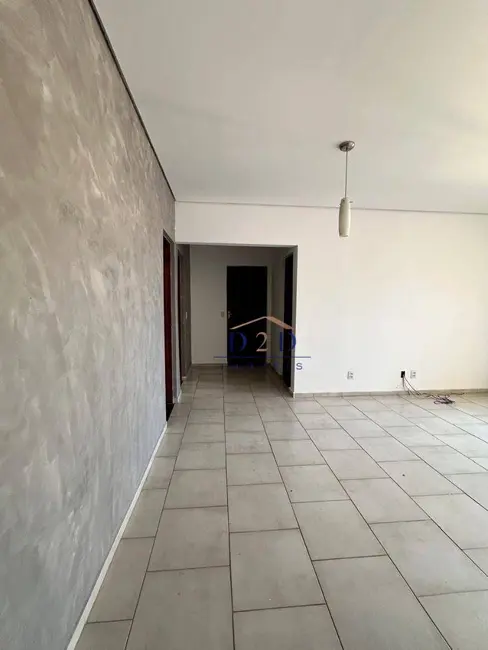 Casa com 3 quartos à venda, 253m2 em Jardim Santo Antônio, Atibaia - SP - imagem 8 Foto 8 de Casa com 3 quartos à venda, 253m2 em Jardim Santo Antônio, Atibaia - SP