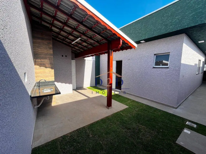 Foto 2 de Casa com 3 quartos à venda, 175m2 em Nova Cerejeira, Atibaia - SP