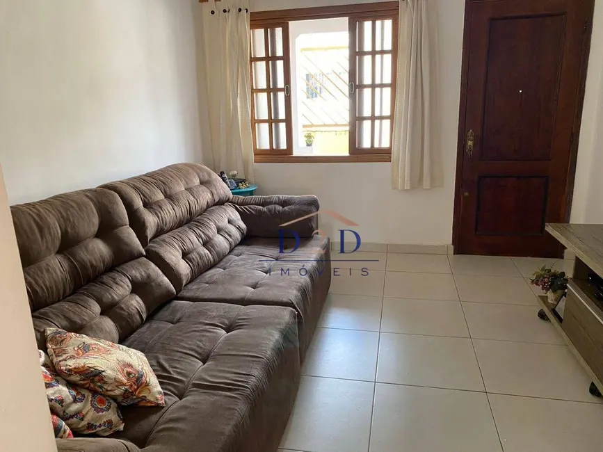 Casa com 1 quarto à venda, 140m2 em Recreio Estoril, Atibaia - SP - imagem 2 Foto 2 de Casa com 1 quarto à venda, 140m2 em Recreio Estoril, Atibaia - SP