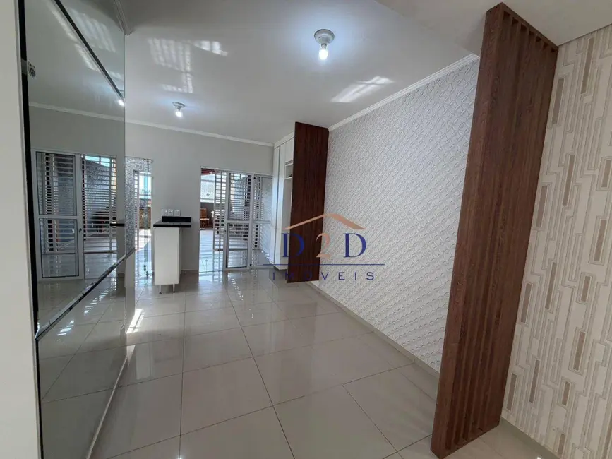 Foto 2 de Casa com 3 quartos à venda, 150m2 em Jardim Maristela, Atibaia - SP