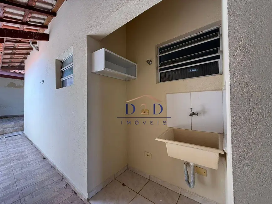 Foto 3 de Casa com 2 quartos à venda, 134m2 em Jardim Imperial, Atibaia - SP