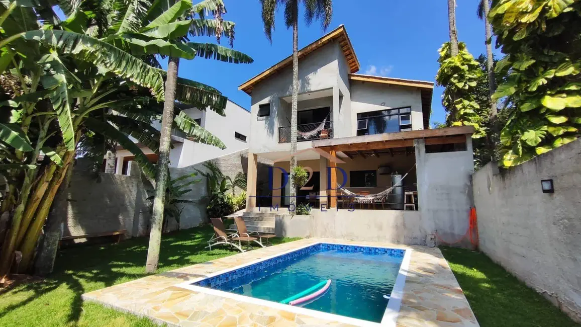 Foto 1 de Casa com 3 quartos à venda, 380m2 em Jardim do Lago, Atibaia - SP