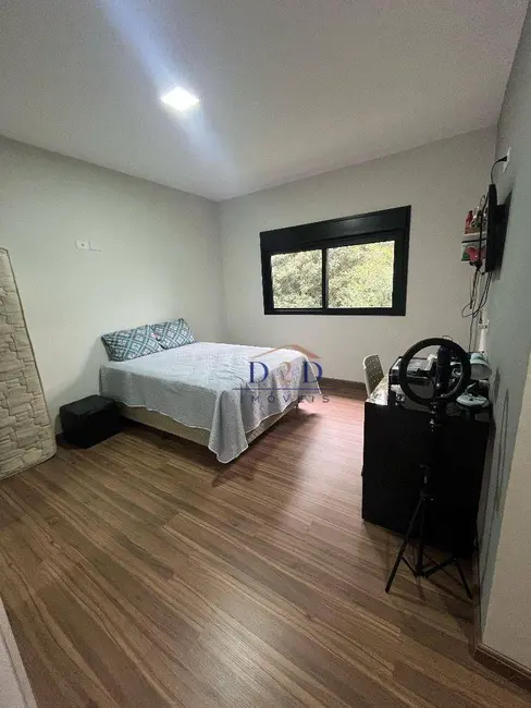 Foto 8 de Casa com 3 quartos à venda, 380m2 em Jardim do Lago, Atibaia - SP
