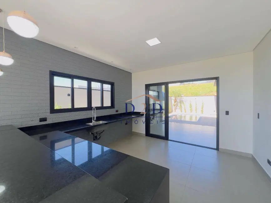 Foto 2 de Casa de Condomínio com 3 quartos à venda, 300m2 em Laranja Azeda, Atibaia - SP