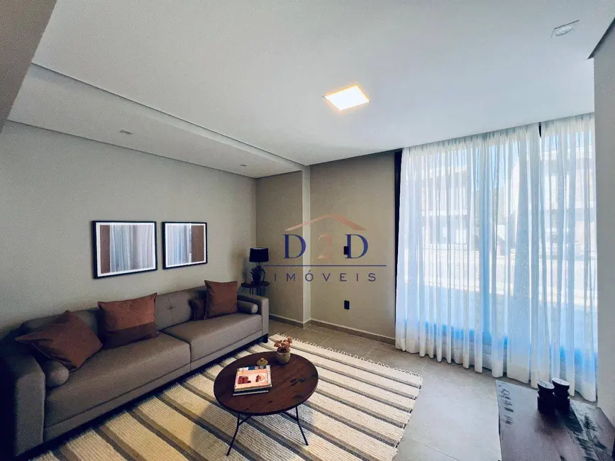 Casa de Condomínio com 3 quartos à venda, 3000m2 em Vila Santista, Atibaia - SP - imagem 5 Foto 5 de Casa de Condomínio com 3 quartos à venda, 3000m2 em Vila Santista, Atibaia - SP