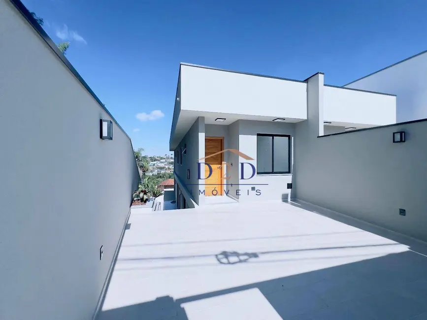 Casa com 3 quartos à venda, 160m2 em Cidade Satélite, Atibaia - SP - imagem 1 Foto 1 de Casa com 3 quartos à venda, 160m2 em Cidade Satélite, Atibaia - SP