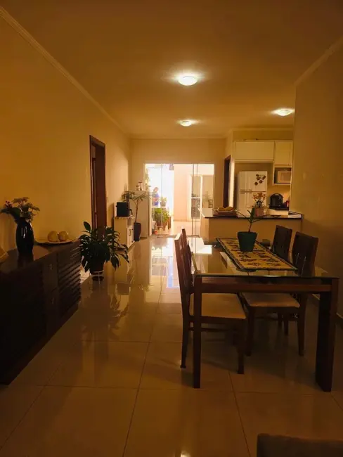 Casa de Condomínio com 3 quartos à venda, 300m2 em Rio Abaixo, Atibaia - SP - imagem 6 Foto 6 de Casa de Condomínio com 3 quartos à venda, 300m2 em Rio Abaixo, Atibaia - SP