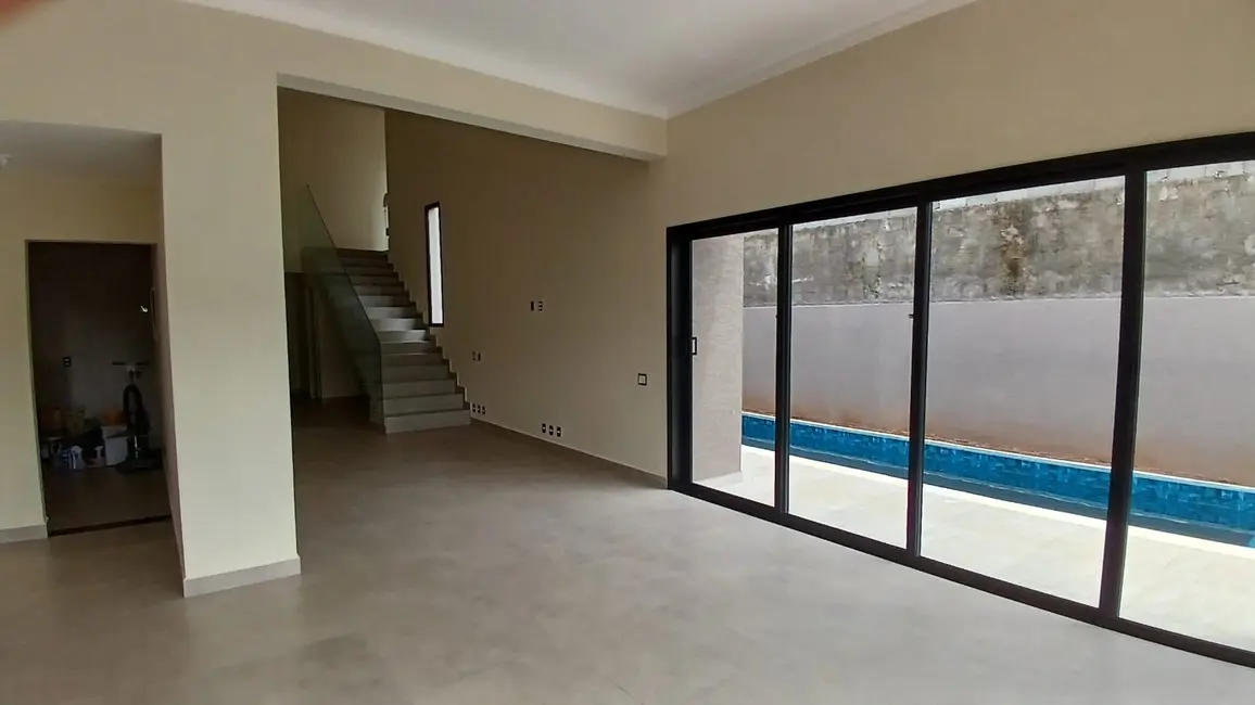 Foto 4 de Casa de Condomínio com 3 quartos à venda, 300m2 em Rio Abaixo, Atibaia - SP