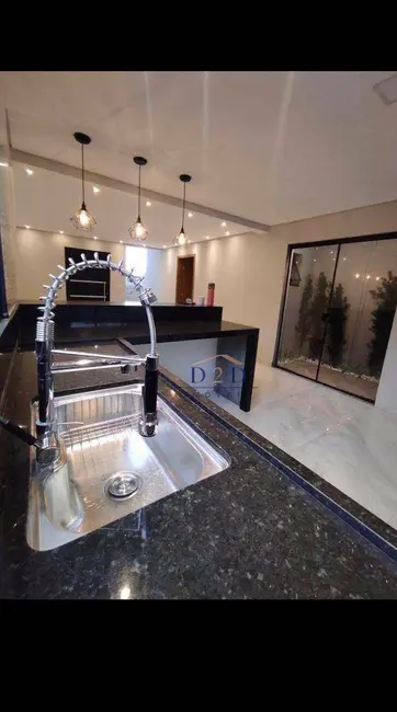 Casa com 3 quartos à venda, 175m2 em Loteamento Vale das Flores, Atibaia - SP - imagem 3 Foto 3 de Casa com 3 quartos à venda, 175m2 em Loteamento Vale das Flores, Atibaia - SP