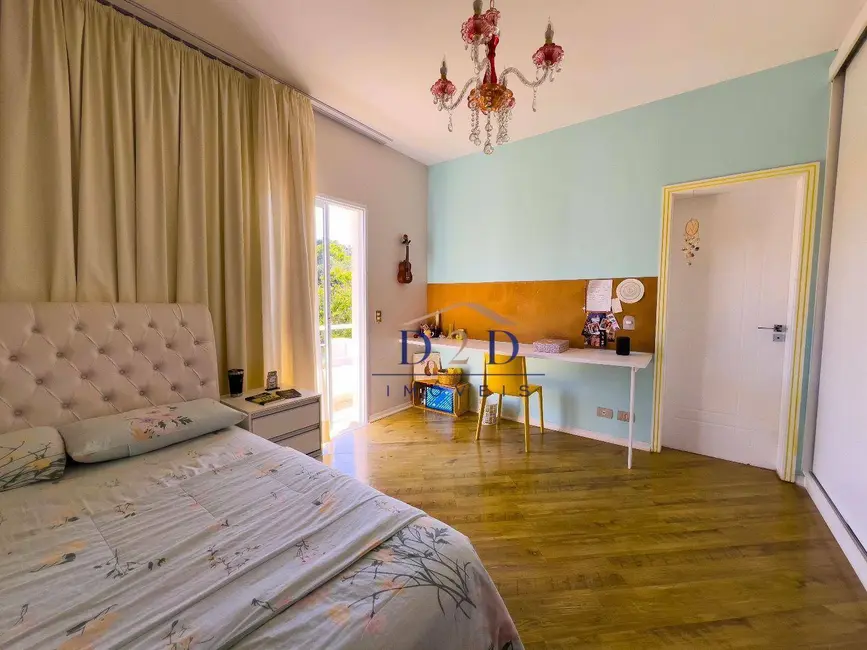 Foto 2 de Casa de Condomínio com 3 quartos à venda, 600m2 em Tanque, Atibaia - SP