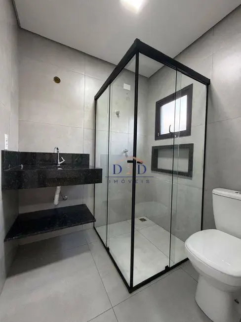 Foto 2 de Casa com 2 quartos à venda, 125m2 em Jardim São Felipe, Atibaia - SP