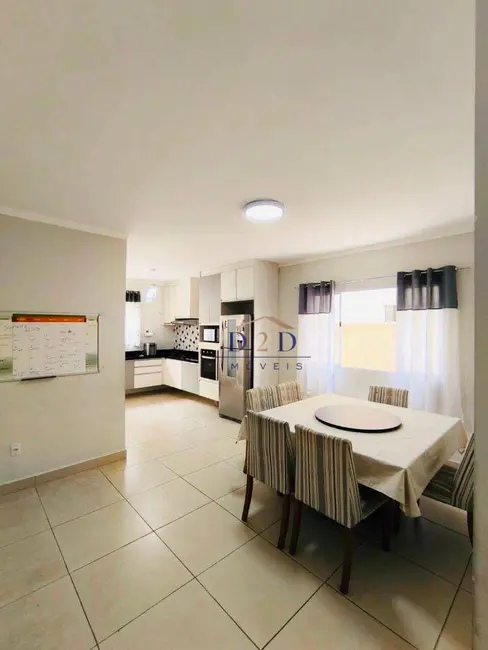 Foto 3 de Casa com 3 quartos à venda, 150m2 em Jardim Maristela, Atibaia - SP