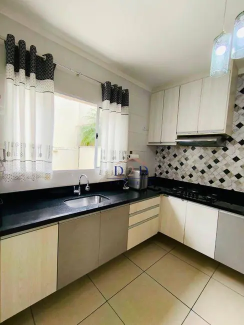 Foto 5 de Casa com 3 quartos à venda, 150m2 em Jardim Maristela, Atibaia - SP