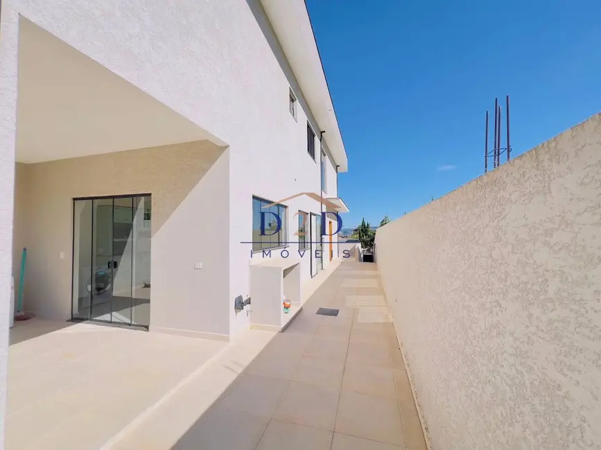 Foto 5 de Casa com 3 quartos à venda, 252m2 em Jardim dos Pinheiros, Atibaia - SP
