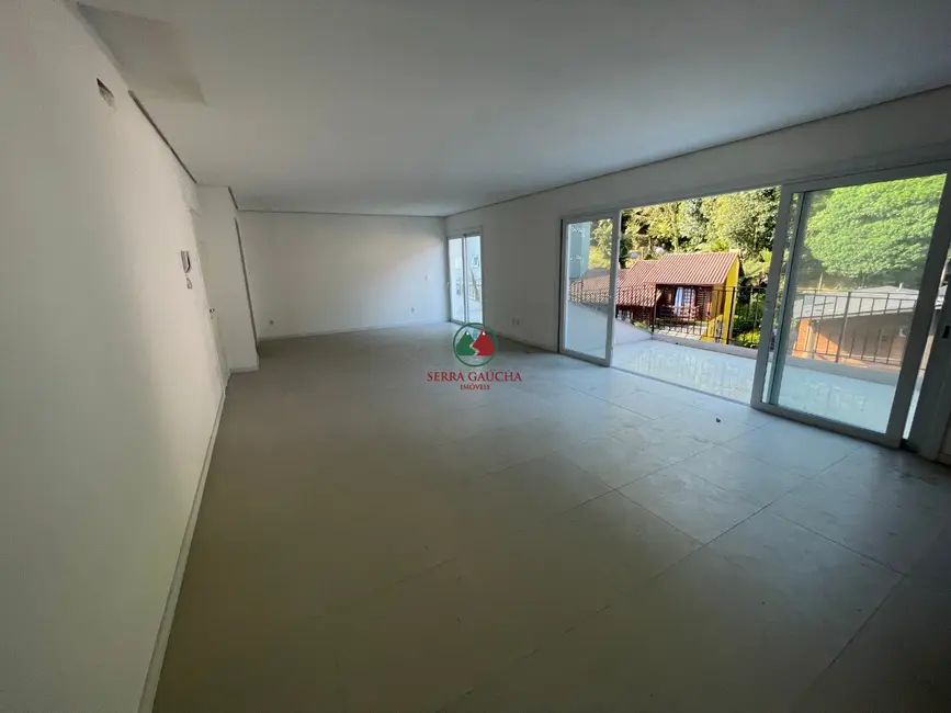 Apartamento com 2 quartos à venda, 147m2 em Centro, Gramado - RS - imagem 7 Foto 7 de Apartamento com 2 quartos à venda, 147m2 em Centro, Gramado - RS