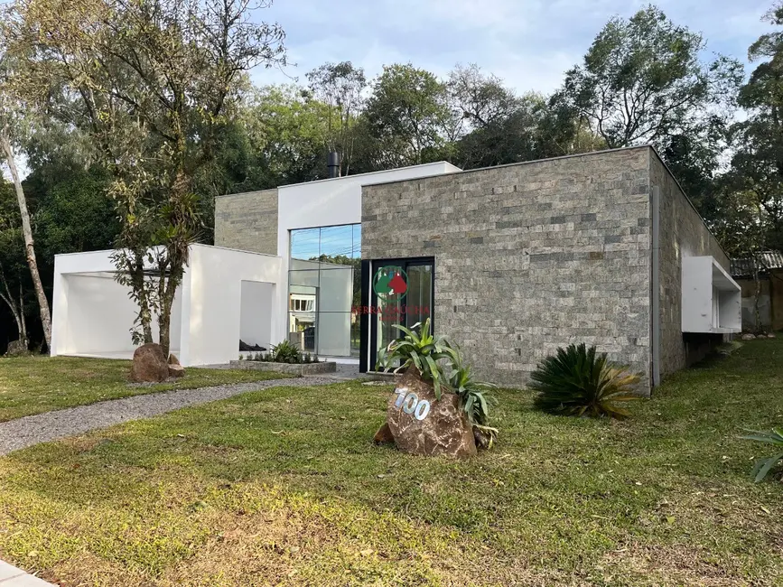 Foto 1 de Casa com 3 quartos à venda, 225m2 em Gramado - RS