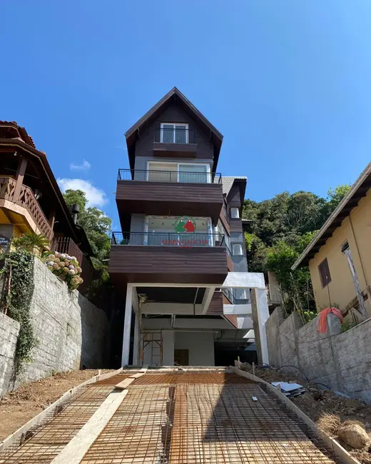 Apartamento com 2 quartos à venda, 55m2 em Gramado - RS - imagem 1 Foto 1 de Apartamento com 2 quartos à venda, 55m2 em Gramado - RS