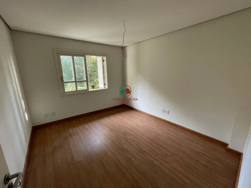 Apartamento com 3 quartos à venda, 197m2 em Gramado - RS - imagem 6 Foto 6 de Apartamento com 3 quartos à venda, 197m2 em Gramado - RS