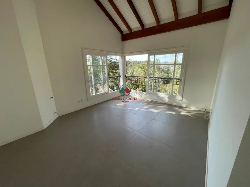 Apartamento com 3 quartos à venda, 197m2 em Gramado - RS - imagem 1 Foto 1 de Apartamento com 3 quartos à venda, 197m2 em Gramado - RS