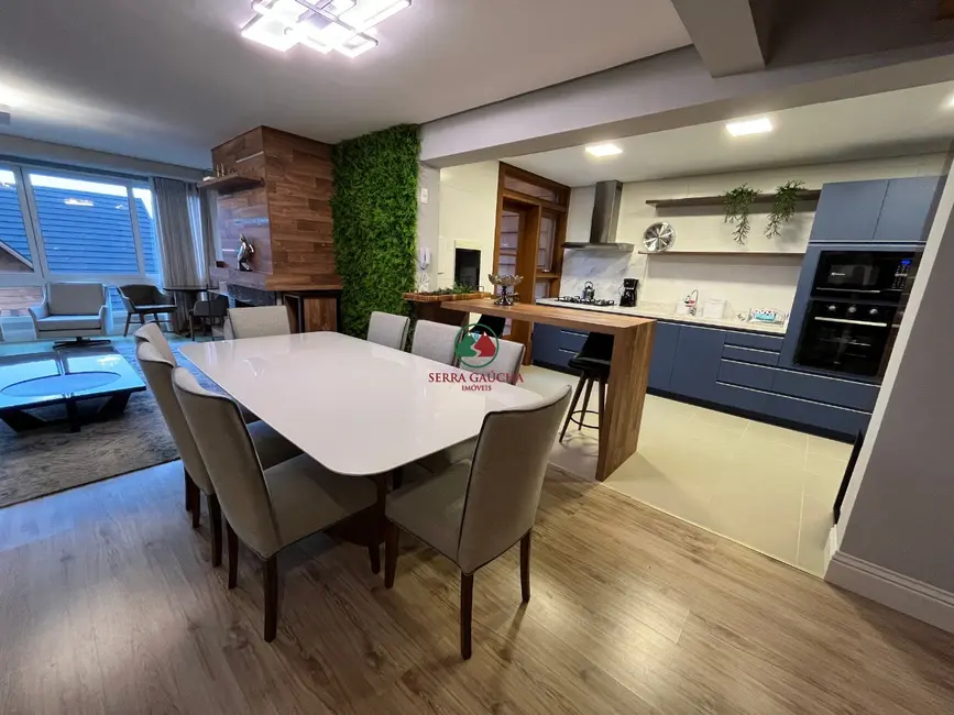 Apartamento com 4 quartos à venda, 310m2 em Centro, Gramado - RS - imagem 5 Foto 5 de Apartamento com 4 quartos à venda, 310m2 em Centro, Gramado - RS