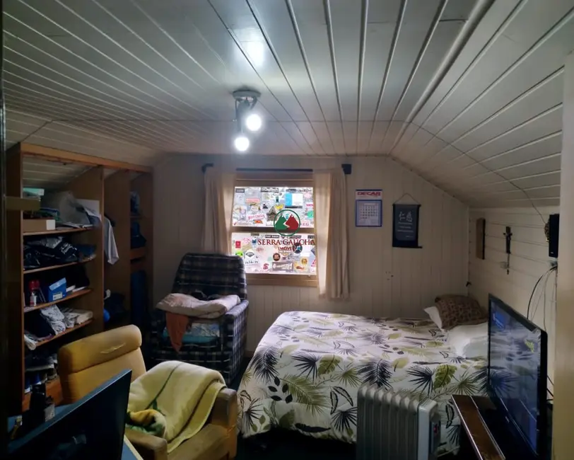 Casa com 4 quartos à venda, 250m2 em Centro, Canela - RS - imagem 4 Foto 4 de Casa com 4 quartos à venda, 250m2 em Centro, Canela - RS