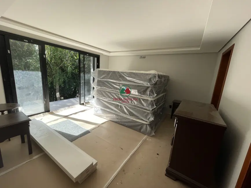 Foto 22 de Casa com 7 quartos à venda, 520m2 em Gramado - RS