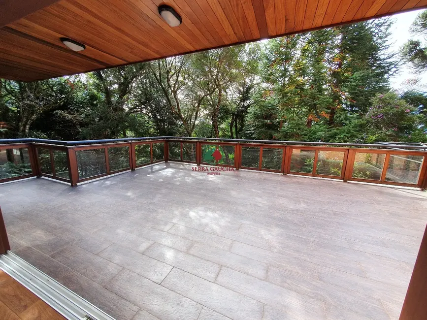 Foto 2 de Apartamento com 3 quartos à venda, 223m2 em Centro, Gramado - RS