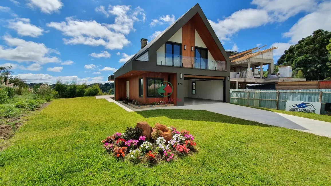Foto 2 de Casa com 3 quartos à venda, 250m2 em Gramado - RS
