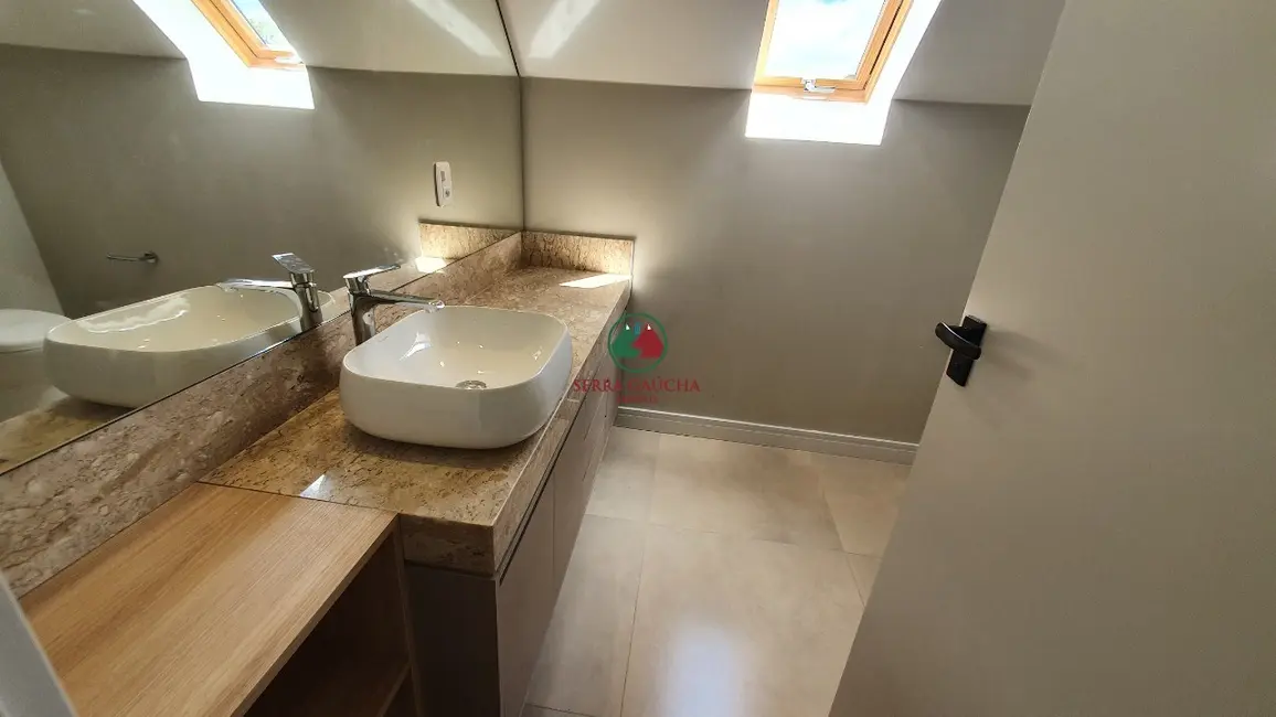 Foto 25 de Casa com 3 quartos à venda, 250m2 em Gramado - RS