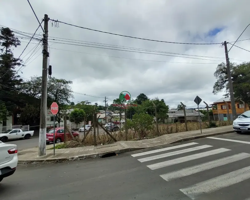 Foto 1 de Terreno / Lote à venda, 600m2 em Canela - RS