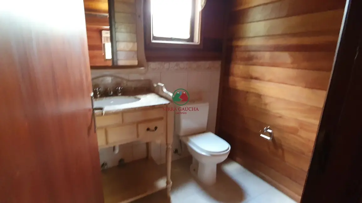 Casa com 3 quartos à venda, 357m2 em Canela - RS - imagem 4 Foto 4 de Casa com 3 quartos à venda, 357m2 em Canela - RS