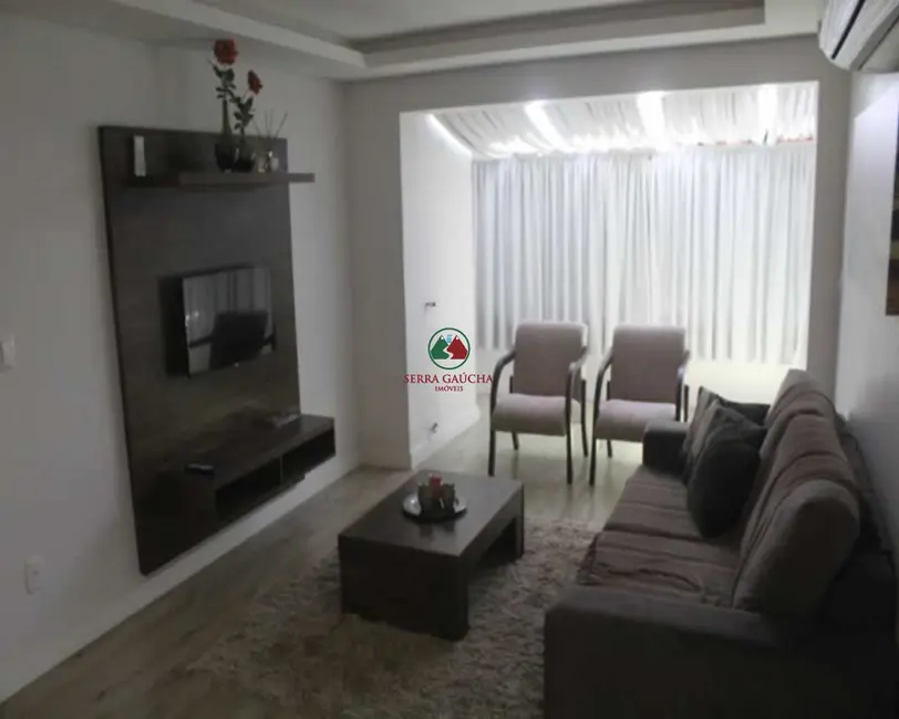 Apartamento com 3 quartos à venda, 120m2 em Centro, Gramado - RS - imagem 3 Foto 3 de Apartamento com 3 quartos à venda, 120m2 em Centro, Gramado - RS