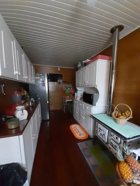 Casa com 2 quartos à venda, 142m2 em Canela - RS - imagem 9 Foto 9 de Casa com 2 quartos à venda, 142m2 em Canela - RS