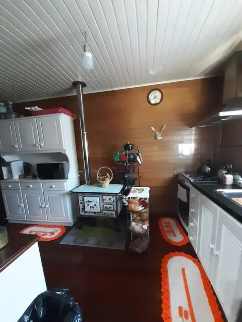 Casa com 2 quartos à venda, 142m2 em Canela - RS - imagem 8 Foto 8 de Casa com 2 quartos à venda, 142m2 em Canela - RS